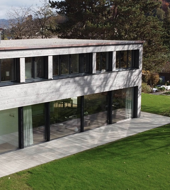 Dachlandschaft moderner Gebäude