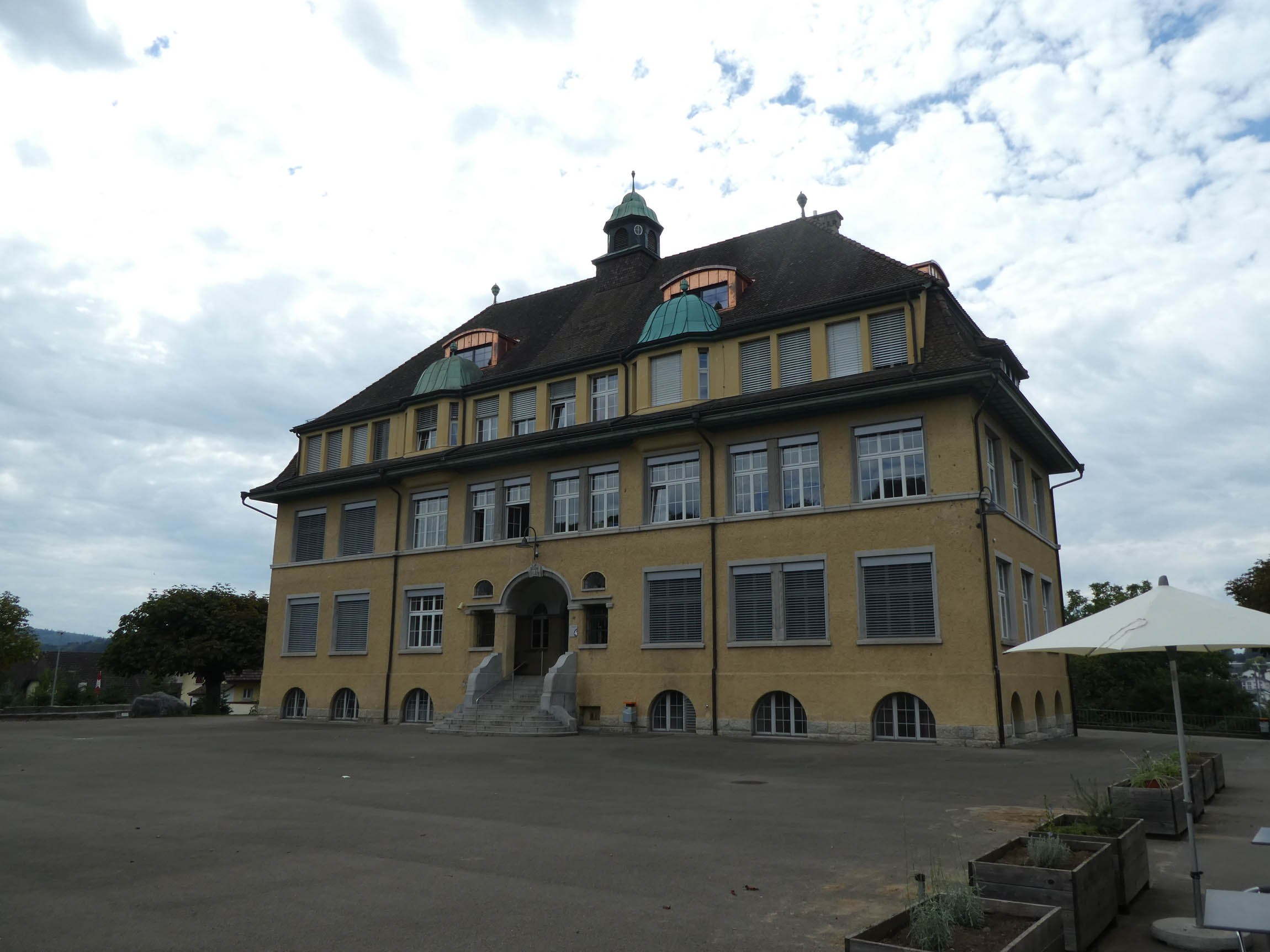 Schulhauserneuerungen